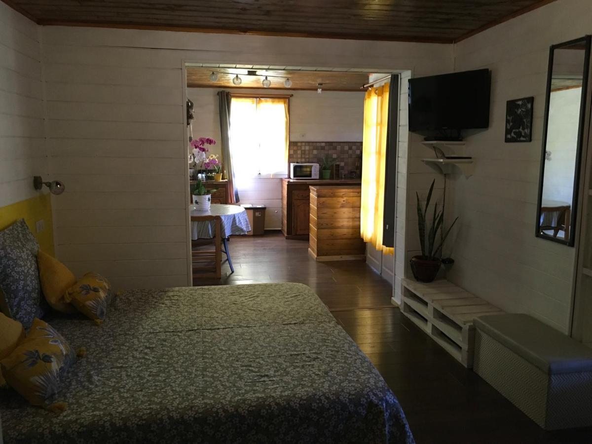 Bed and Breakfast Ti Kaz Hoareau Salazie Exteriér fotografie